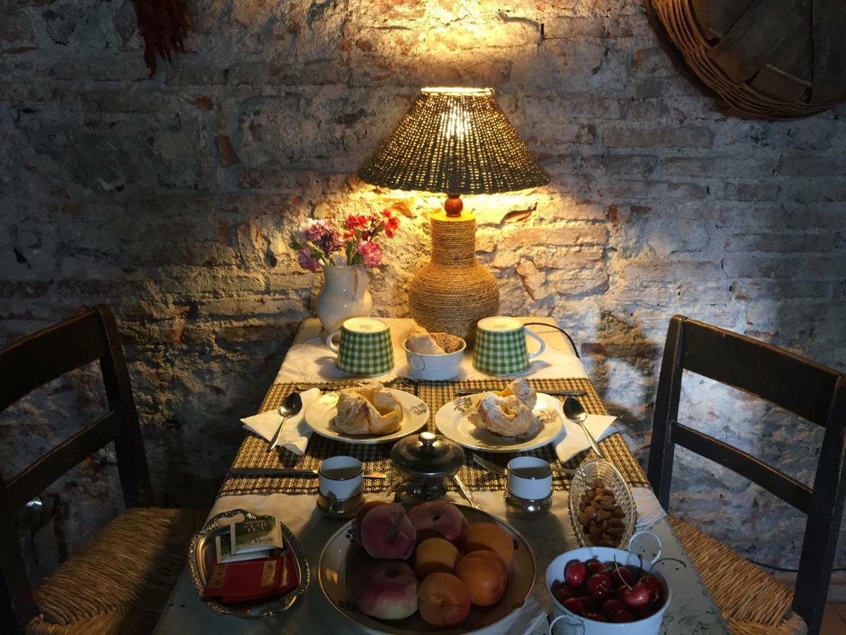 Il Comignolo Di Sofia Bed & Breakfast Civita Dış mekan fotoğraf